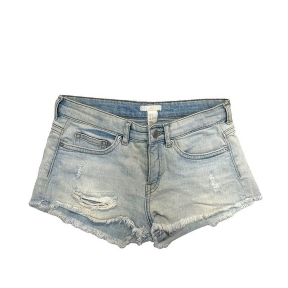 H&M Distressed Jean Shorts women’s Size 2 light wash denim Daisy Dukes 90s y2k